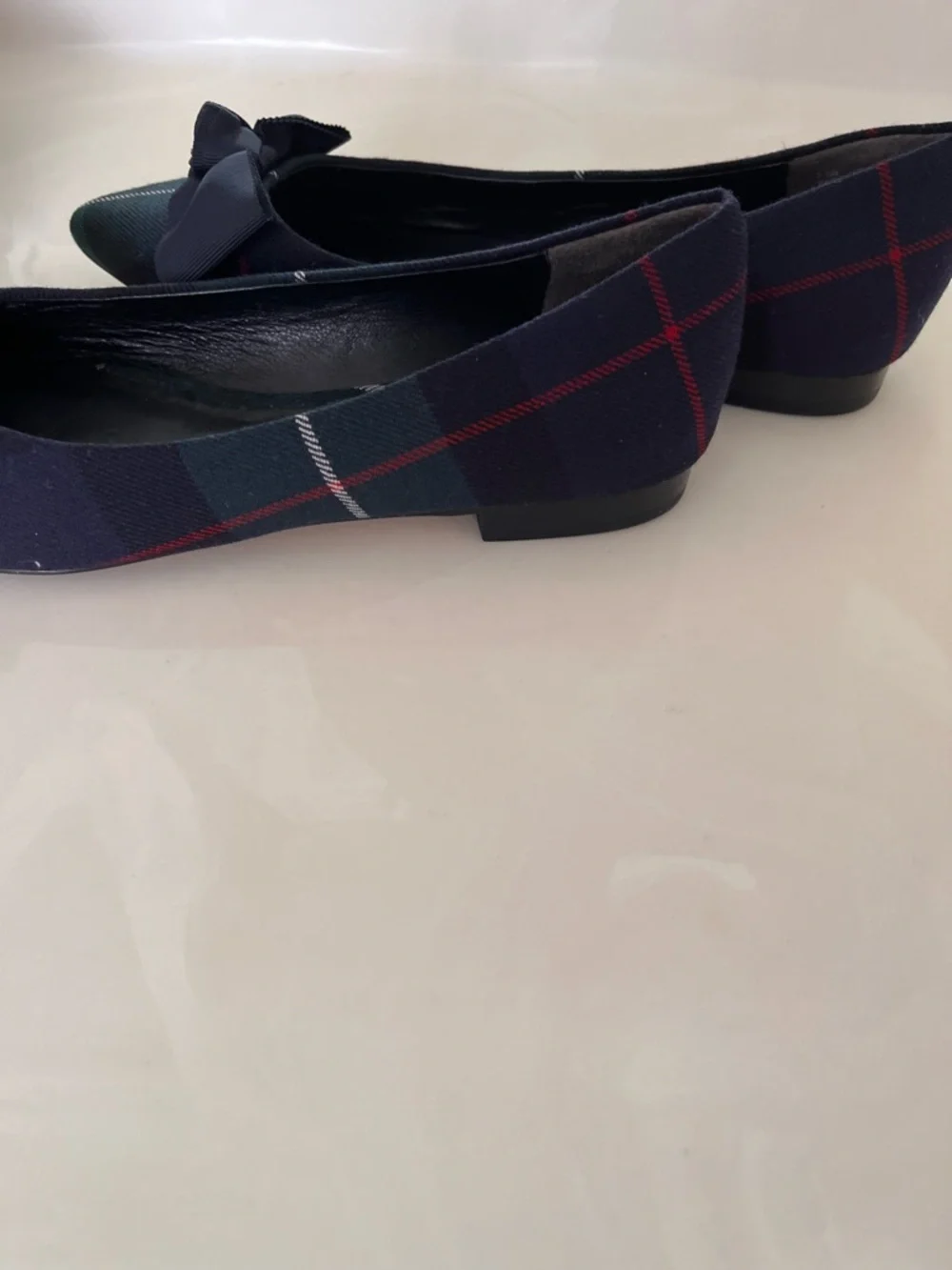 Women’s 7.5 Brooks Brothers Navy Plaid Loafers with Red Windowpane - Picture 4 of 7